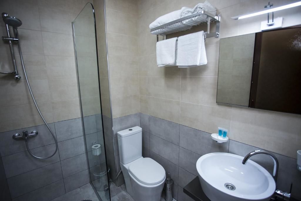 Отель Hotel N16 Батуми-49