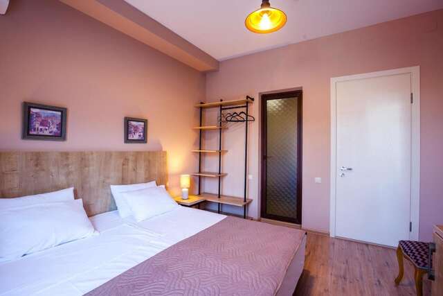 Отель Hotel N16 Батуми-16