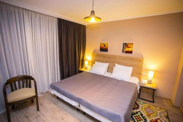 Отель Hotel N16 Батуми-27