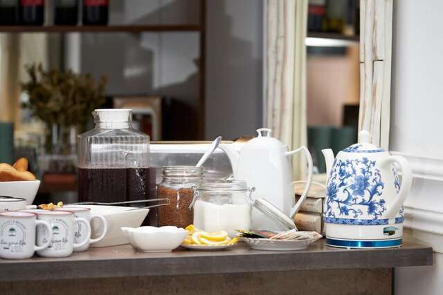 Отель Hotel N16 Батуми-35