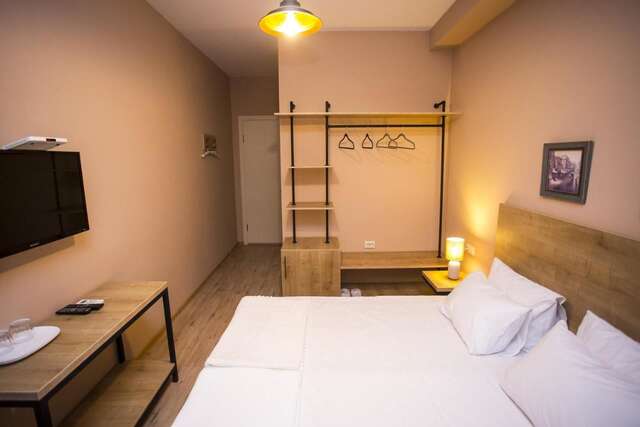 Отель Hotel N16 Батуми-43