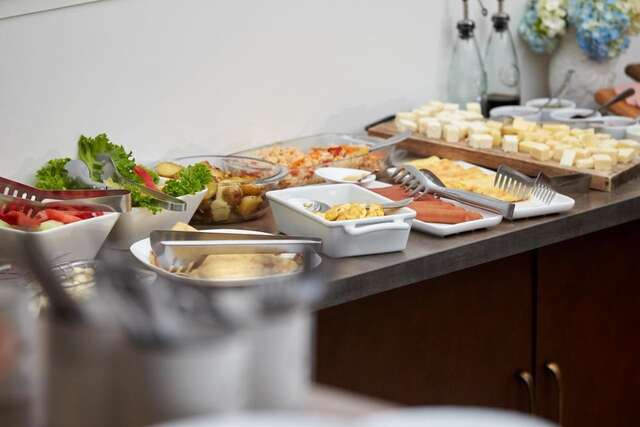 Отель Hotel N16 Батуми-11